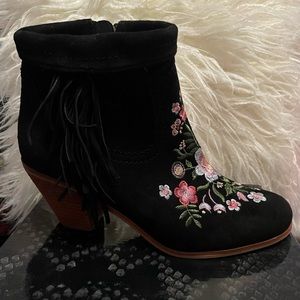 SAM EDELMAN LETTI SUEDE BOOTIES